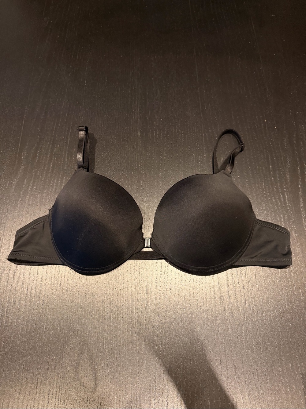 Everyday Seamless Front-Closure Black T-Shirt Bra